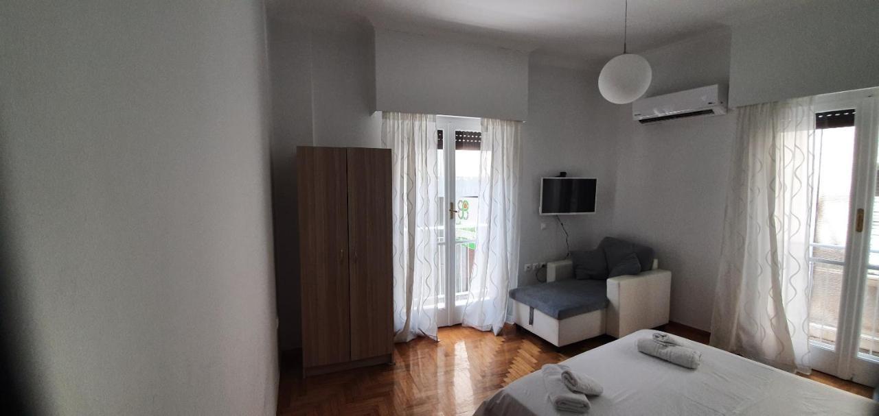 Beautiful Renovated Flat In Athens Apartment ภายนอก รูปภาพ
