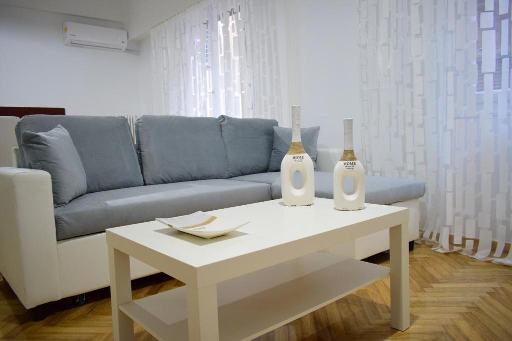 Beautiful Renovated Flat In Athens Apartment ภายนอก รูปภาพ